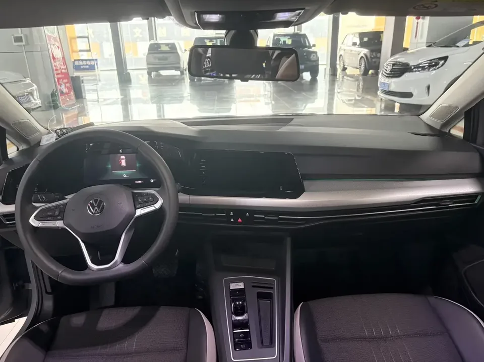 Volkswagen Golf golf 2023 280TSI DSG Pro 20th Anniversary 2023 — миниатюра 5