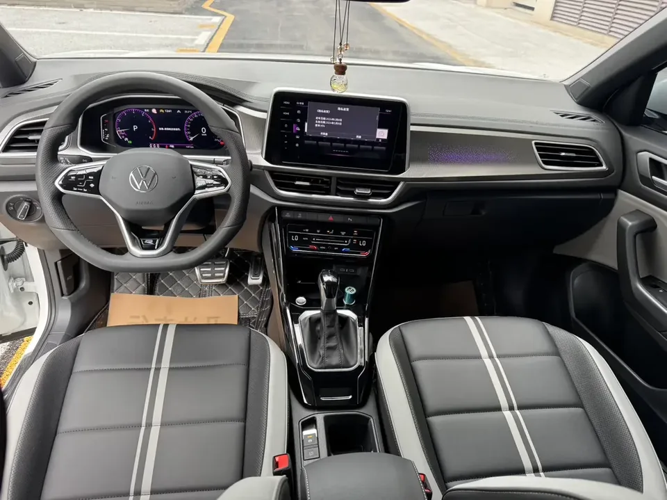 Volkswagen T-Roc TANG 2025 Modified 300TSI DSG Chenguang Edition 2025 — thumbnail 3