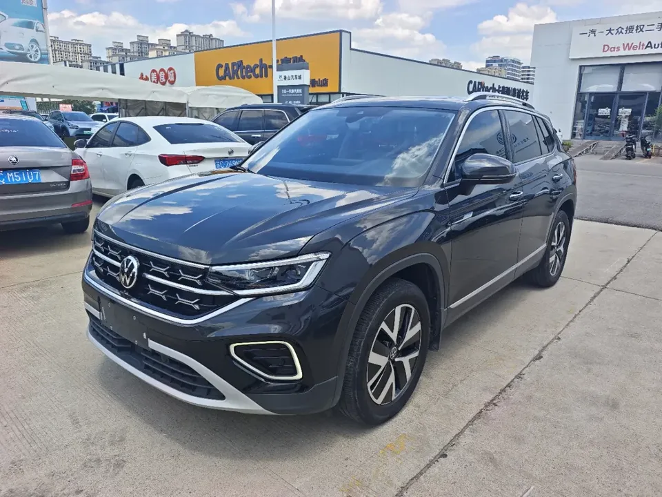 Volkswagen Tayron Tanyue 2023 280TSI 2WD Luxury Plus Advanced Edition 2023 — photo 1, buy with delivery to Moscow