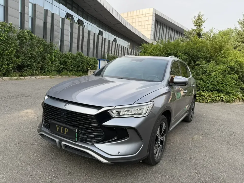 BYD Song Pro DM Song Pro DM 2023 DM-i Champion Edition 110km Excellence 2024 — photo 1, buy with delivery to Moscow