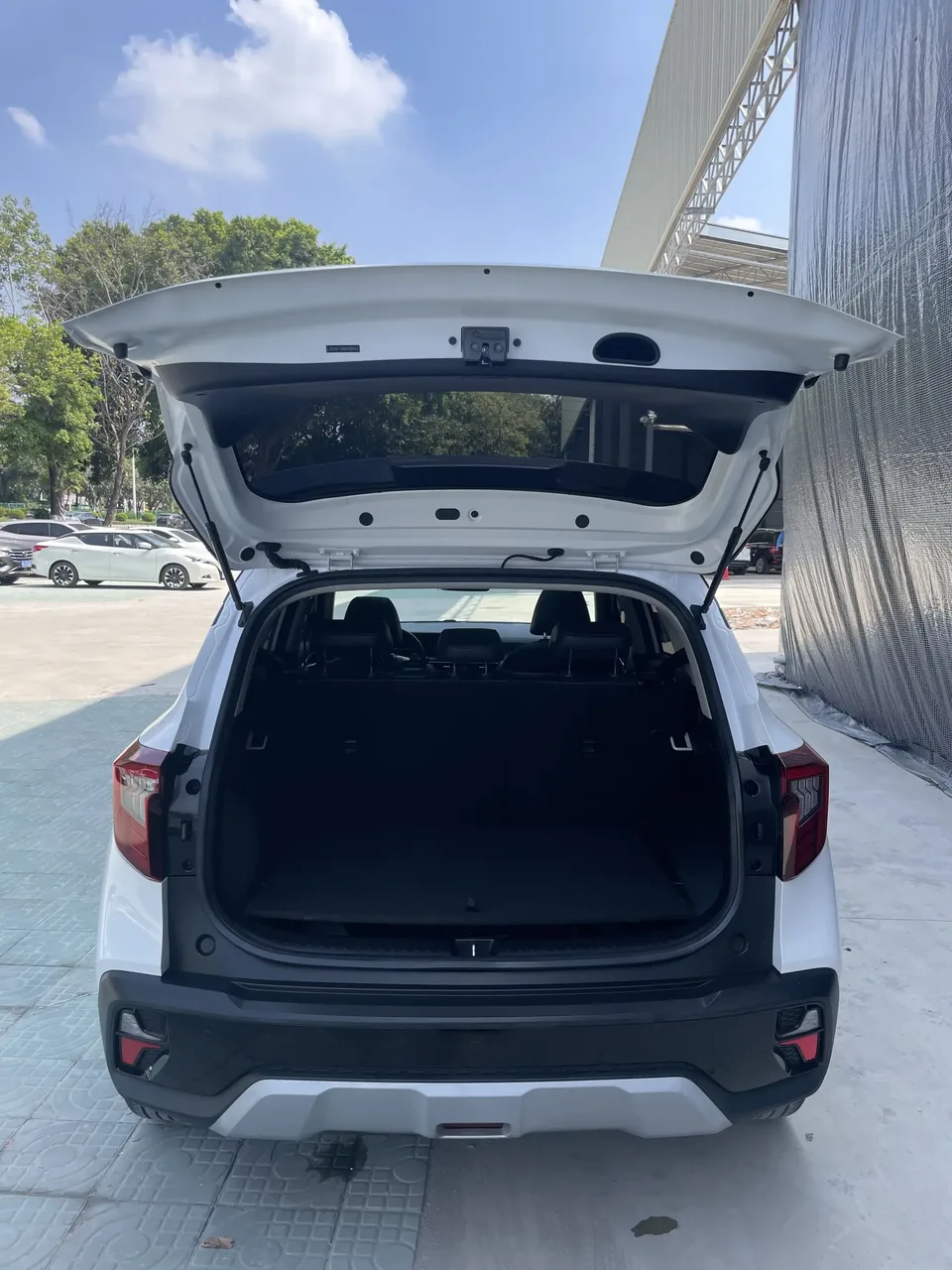 Kia Seltos Sethus 2023 1.4T DCT Premium Luxury Edition 2024 — миниатюра 4