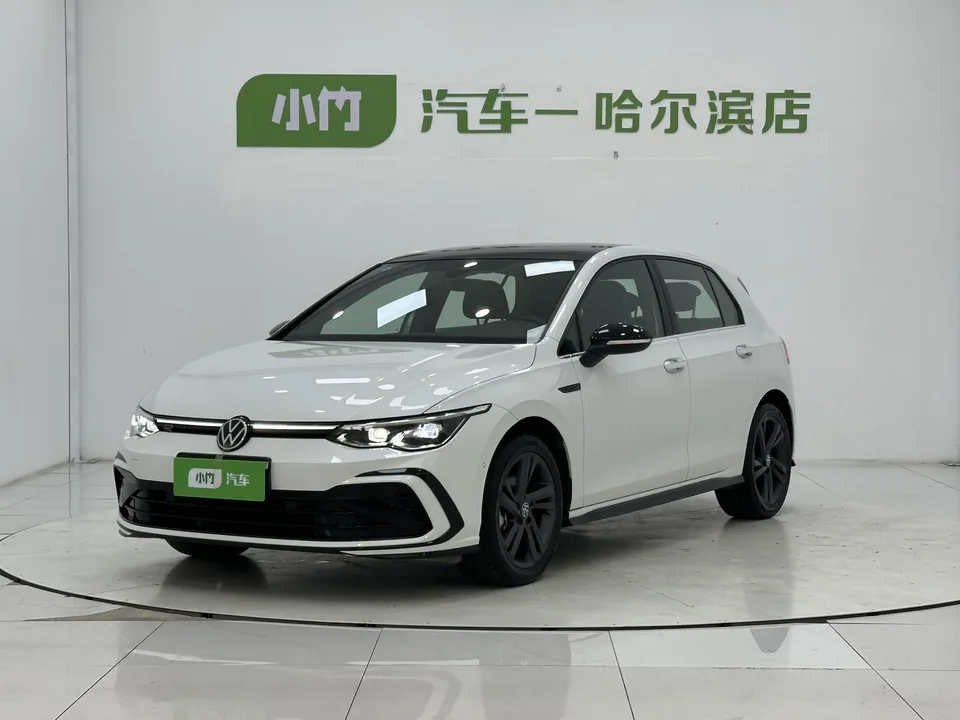 Volkswagen Golf golf 2021 280TSI DSG R-Line 2022 — photo 1, buy with delivery to Moscow