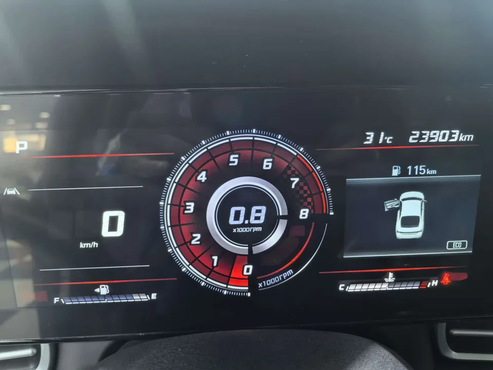 Hyundai Elantra Elantra 2022 1.5L CVT LUX Premium Edition 2022 — thumbnail 4