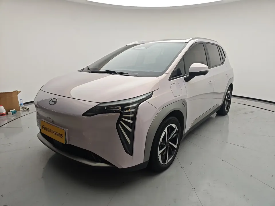 AION Y AION Y 2023 AION Y Younger Star Edition 2023 — photo 1, buy with delivery to Moscow