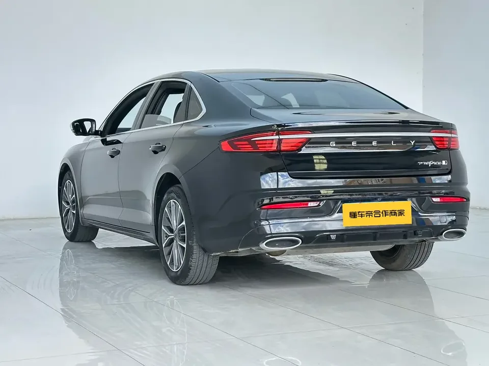 Geely Preface Xing Rui 2023 1.5T Fuyao Edition 2024 — thumbnail 4