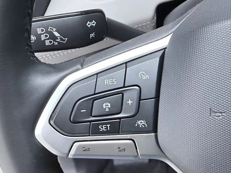 Volkswagen Tayron Tanyue 2023 280TSI 2WD Luxury Plus Advanced Edition 2023 — thumbnail 5