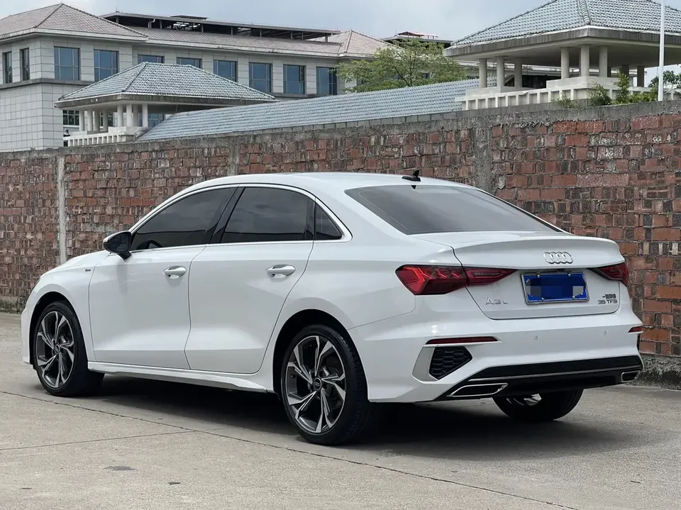 Audi A3 Audi A3 2022 A3L Limousine 35 TFSI Luxury Sports 2022 — миниатюра 2