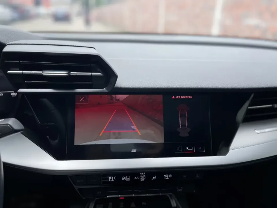 Audi A3 Audi A3 2022 A3L Limousine 35 TFSI Luxury Sports 2022 — миниатюра 4
