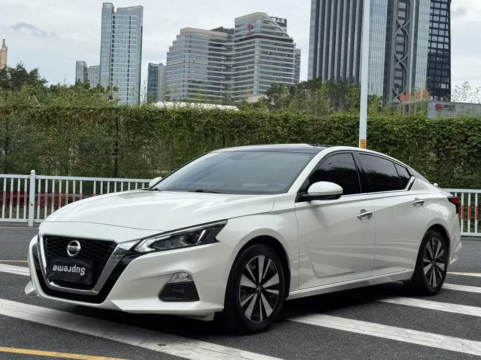 Nissan Altima Sound of nature 2021 2.0L XL Comfort Edition 2022 — photo 1, buy with delivery to Moscow