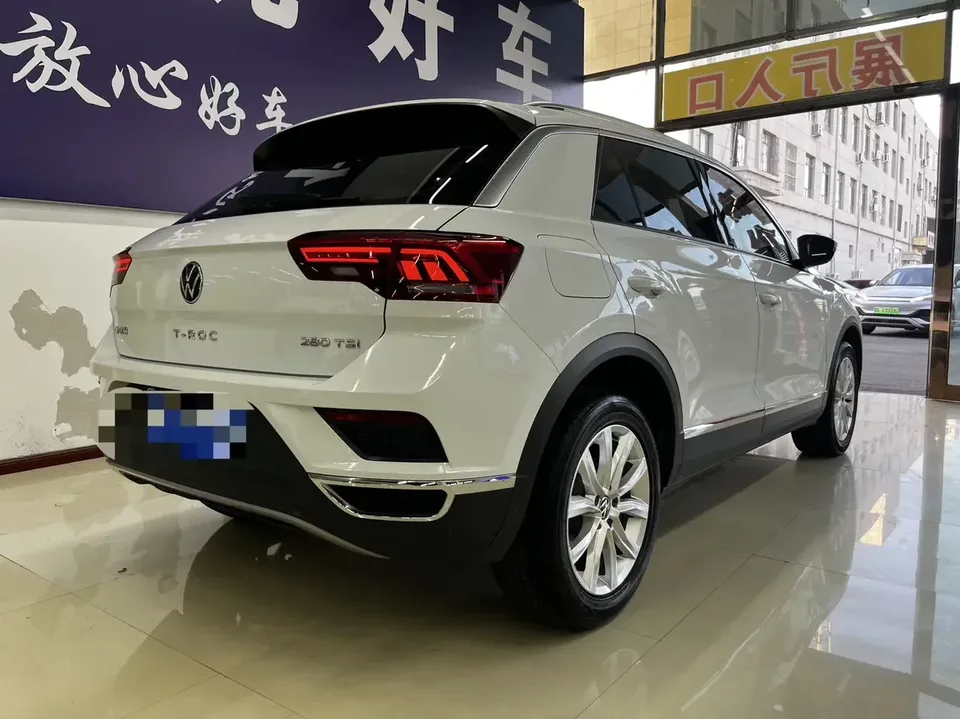 Volkswagen T-Roc TANG 2022 280TSI DSG 2WD Elite PLUS 2022 — thumbnail 2