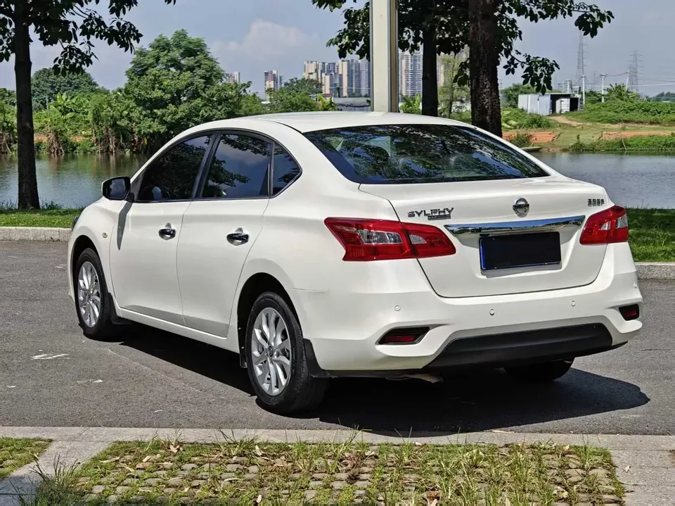 Nissan Sylphy Sylphy 2022 1.6L XL CVT Enjoy Edition 2022 — thumbnail 2