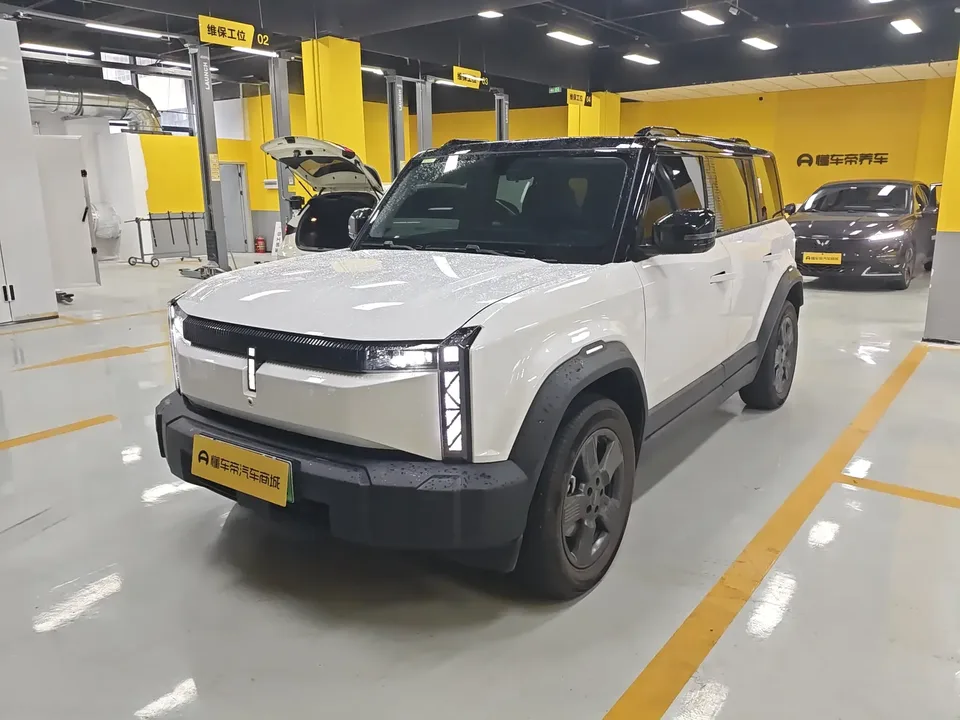 iCAR 03 iCAR 03 2024 Two-wheel drive standard advanced version 2024 — photo 1, buy with delivery to Moscow