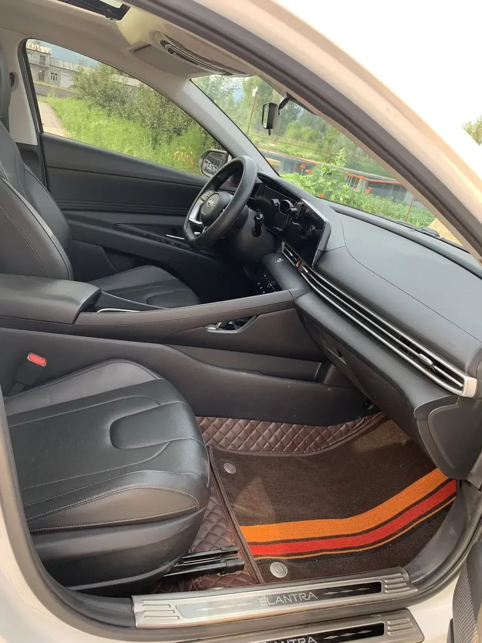 Hyundai Elantra Elantra 2022 1.5L CVT LUX Premium Edition 2022 — thumbnail 3