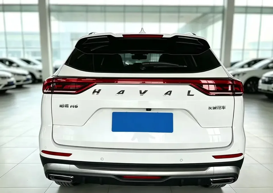 Haval H6 Haval H6 2021 Second generation 1.5T automatic city version 2023 — thumbnail 2