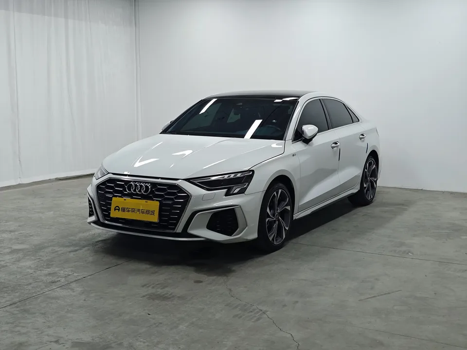 Audi A3 Audi A3 2024 A3L Limousine 35 TFSI Luxury Sports 2024 — photo 1, buy with delivery to Moscow