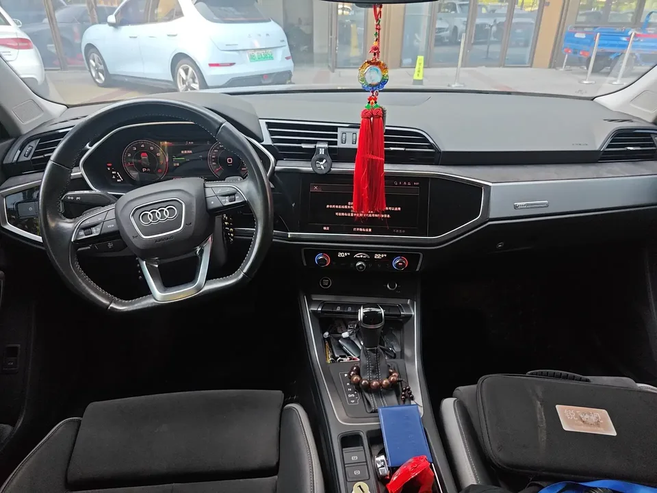 Audi Q3 Audi Q3 2022 35 TFSI Stylish Dynamic 2022 — thumbnail 2