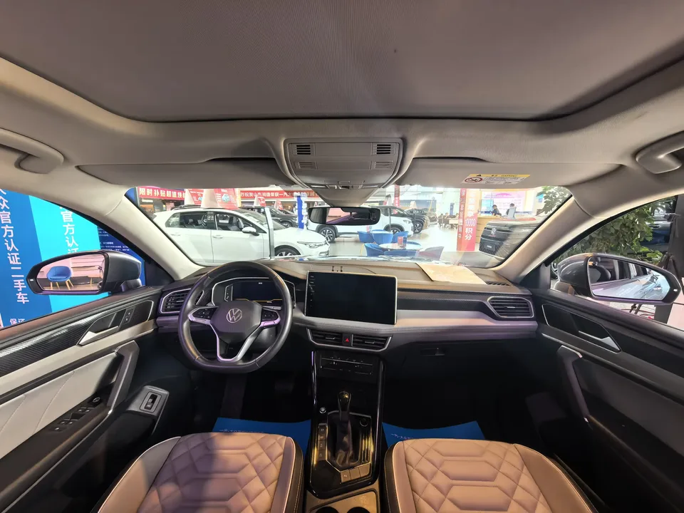 Volkswagen Tayron Tanyue 2023 300TSI 2WD Luxury Plus Advanced Edition 2024 — thumbnail 3