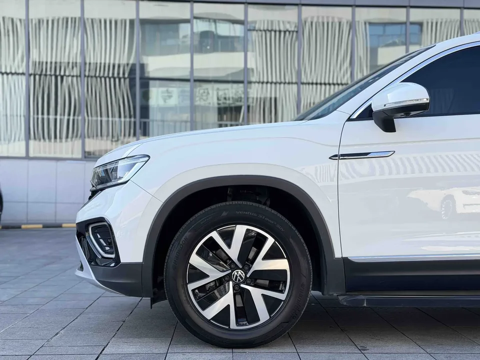 Volkswagen Tayron Tanyue 2023 280TSI 2WD Luxury Plus Advanced Edition 2023 — thumbnail 3