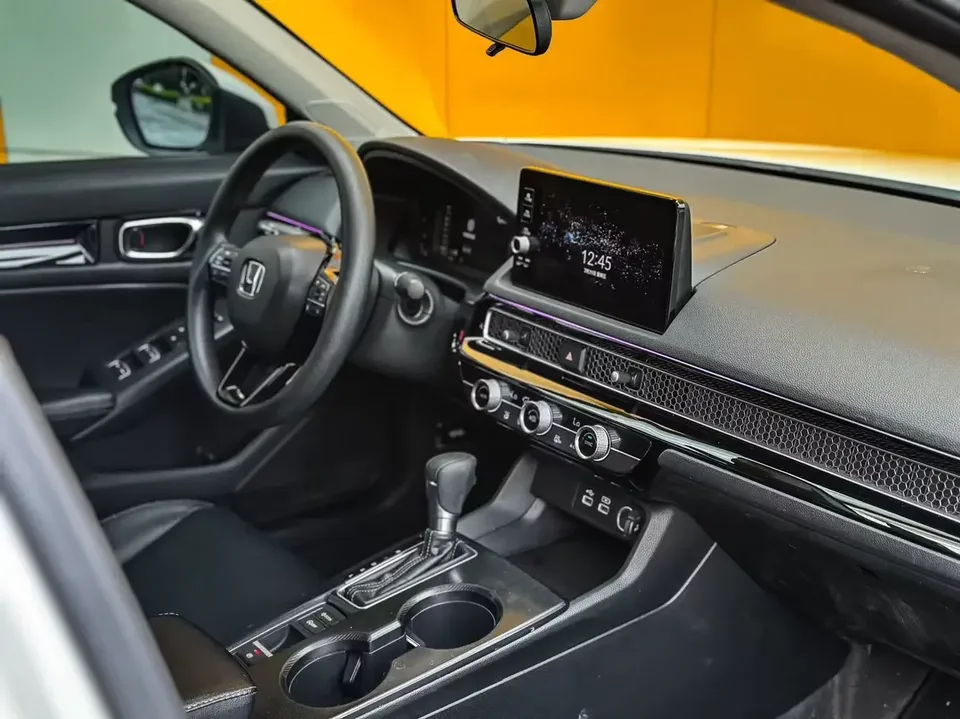 Honda Integra Style 2023 240TURBO CVT Leading Edition 2024 — thumbnail 2