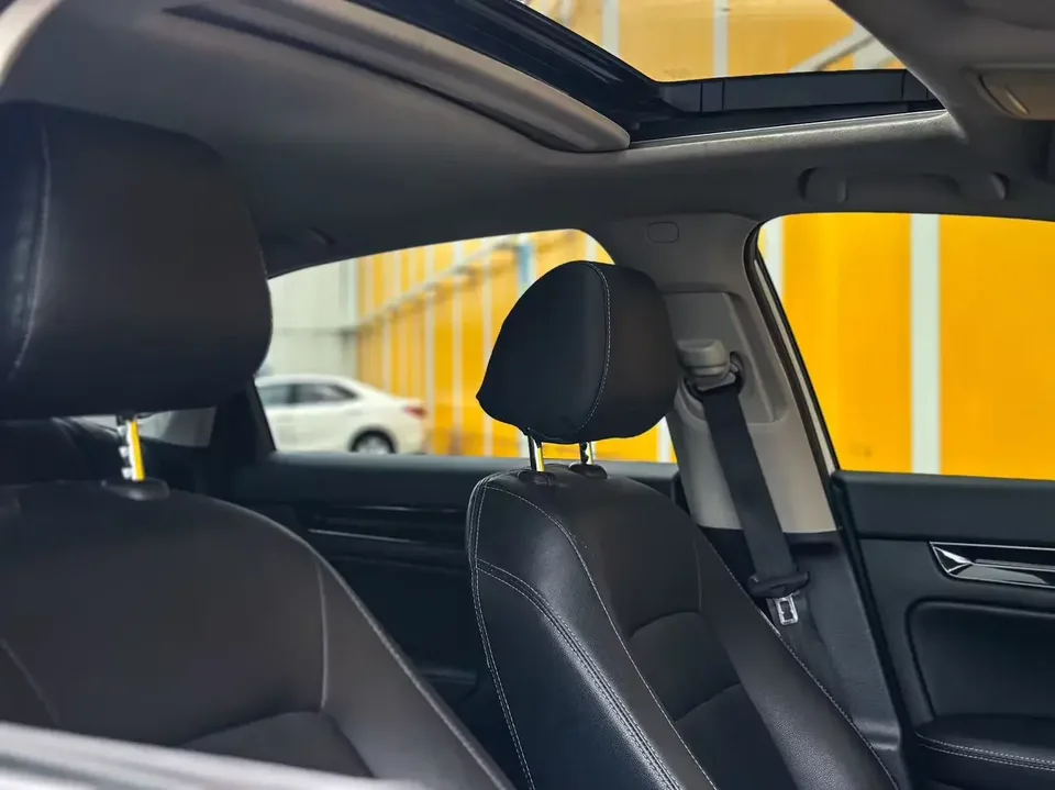 Honda Integra Style 2023 240TURBO CVT Leading Edition 2024 — thumbnail 3