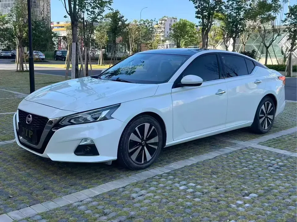 Nissan Altima Sound of nature 2021 2.0L XL Comfort Edition 2022 — photo 1, buy with delivery to Moscow
