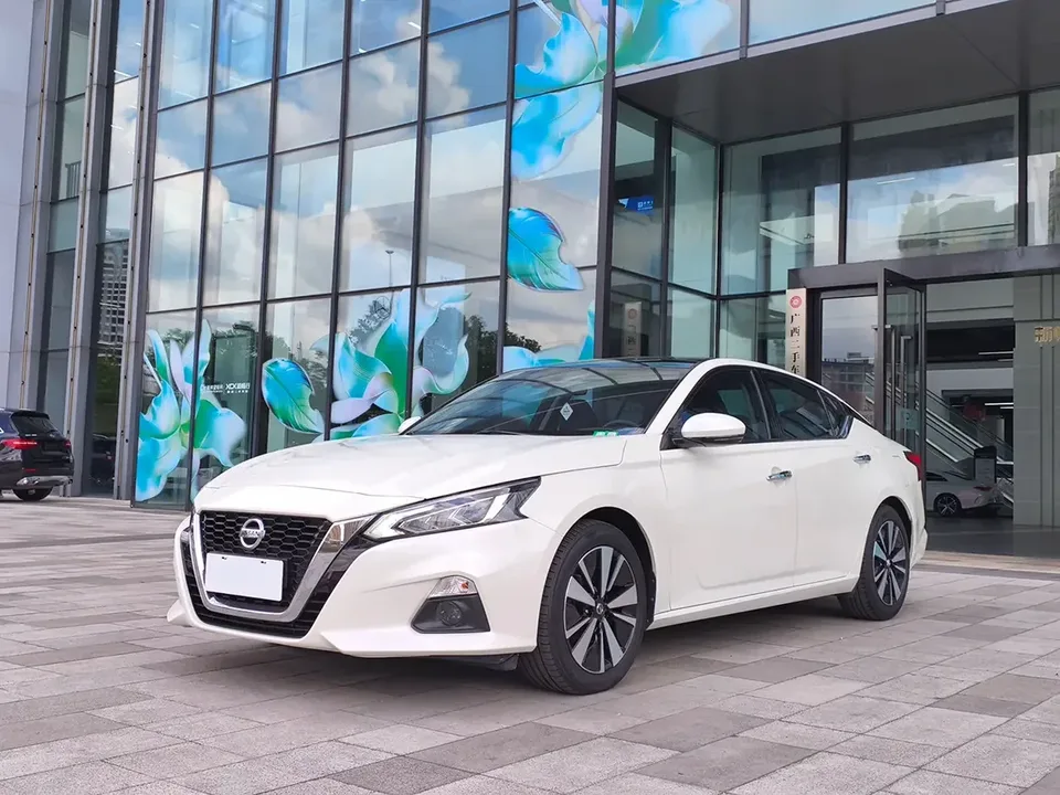 Nissan Altima Sound of nature 2021 2.0L XL Comfort Edition 2022 — photo 1, buy with delivery to Moscow