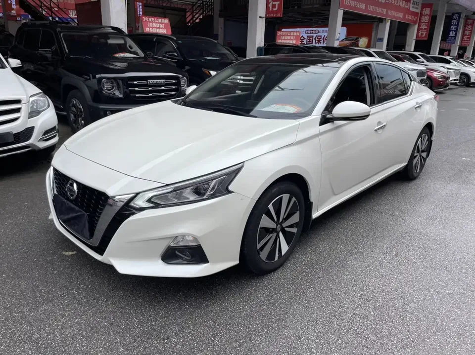 Nissan Altima Sound of nature 2021 2.0L XL Comfort Edition 2022 — photo 1, buy with delivery to Moscow
