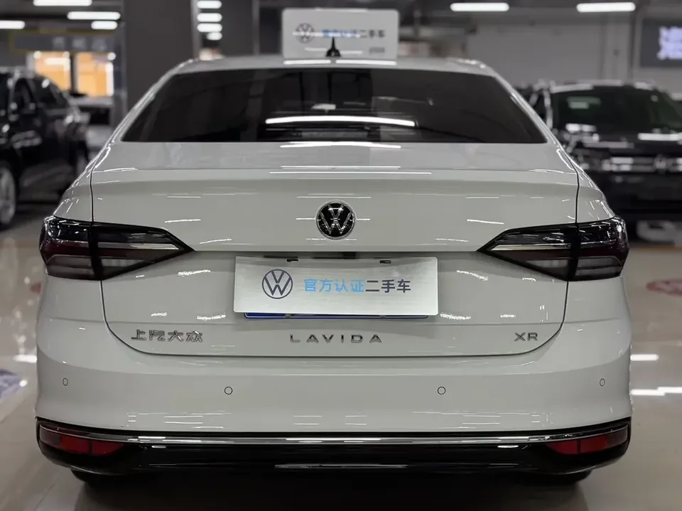 Volkswagen Lavida Lavida 2023 New 1.5L Automatic New Edition 2023 — thumbnail 5