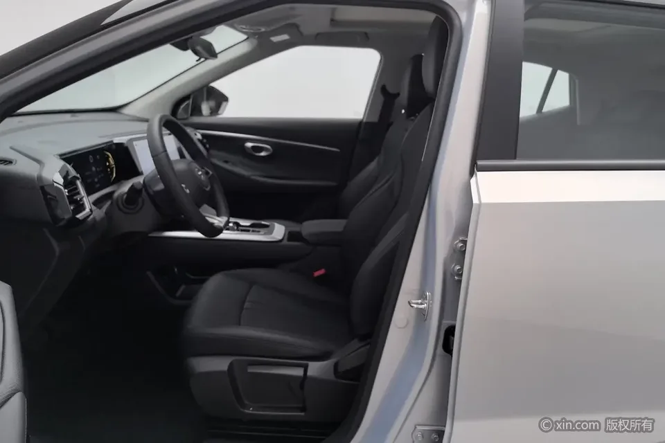 GAC Trumpchi GS3 Trumpchi GS3 2026 Shadowspeed 270T Enjoy Edition 2026 — thumbnail 5