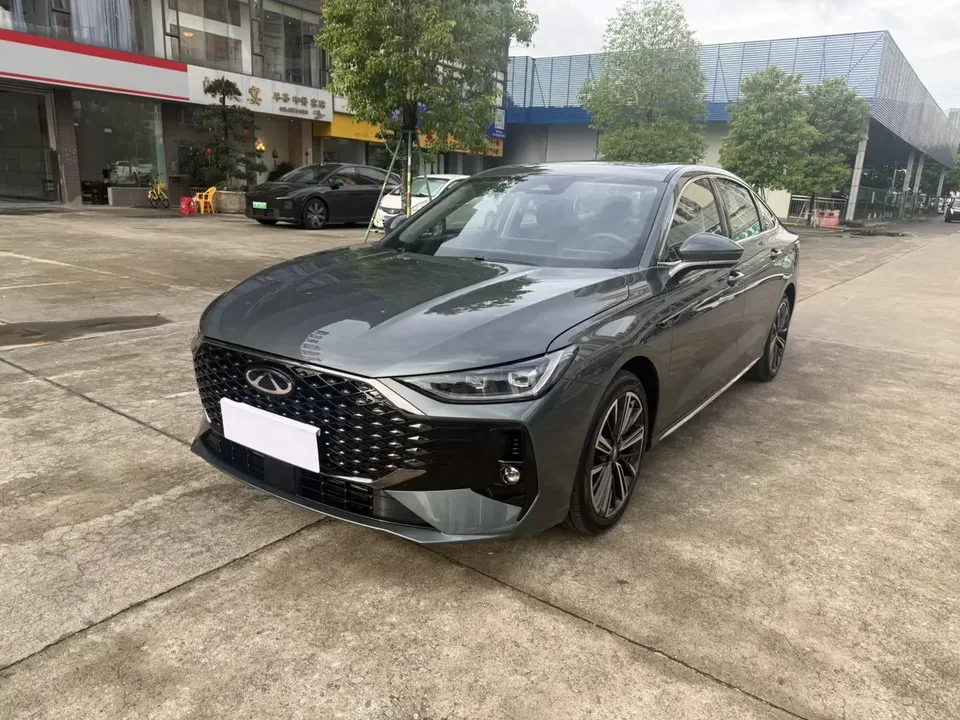 Chery Arrizo 8 PRO Arrizo 8 PRO 2025 1.6T DCT Luxury+ 2025 — photo 1, buy with delivery to Moscow