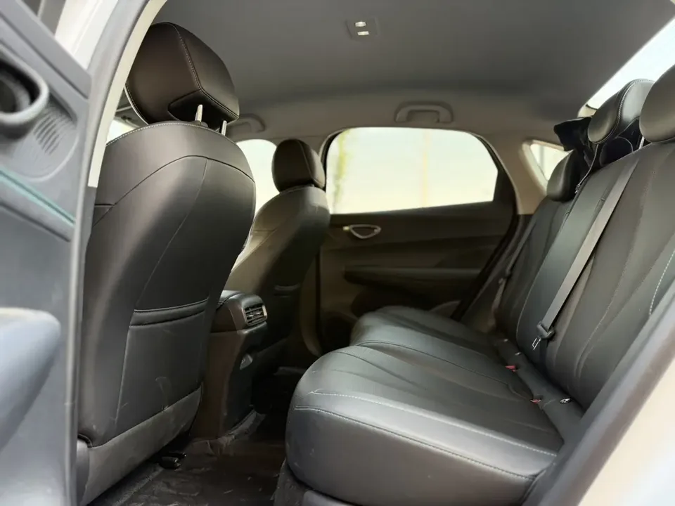 BYD Seal 05DM Seal 05DM 2026 DM-i 128KM Luxury 2025 — thumbnail 3