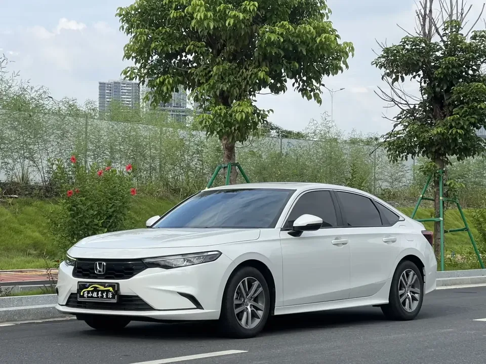 Honda Integra Style 2022 240TURBO CVT Tech Edition 2023 — photo 1, buy with delivery to Moscow