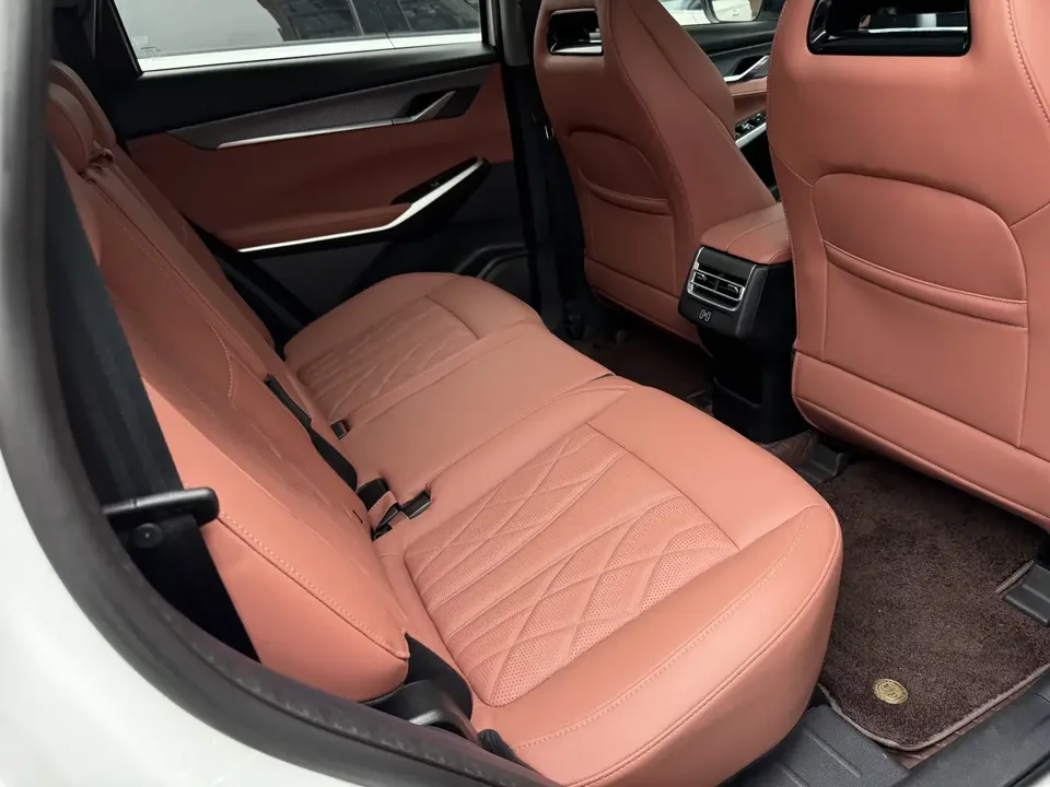 Changan CS75PLUS Changan CS75 PLUS 2024 The third generation champion version 1.5T automatic intelligent driving strong navigation 2024 — thumbnail 2