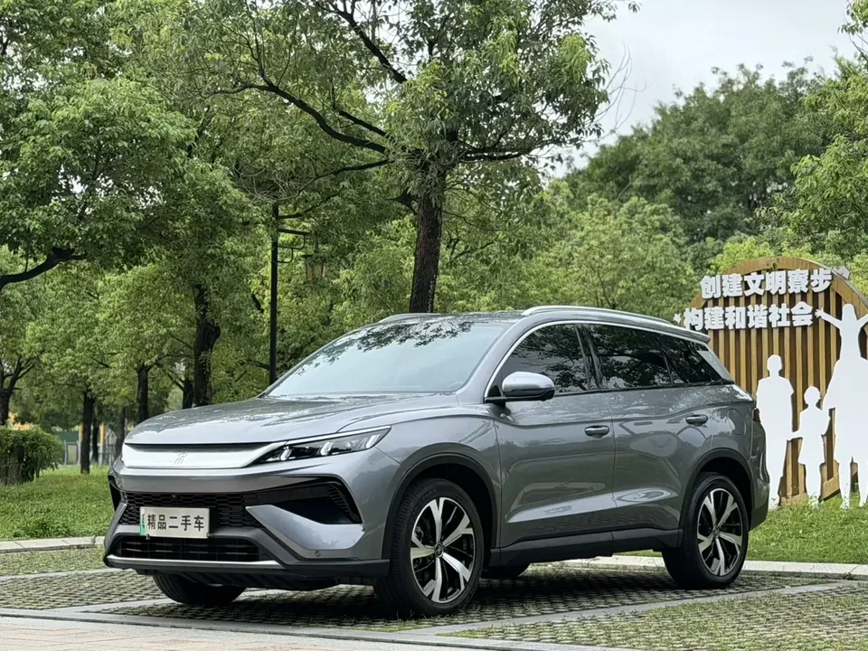 BYD Song Pro DM Song Pro DM 2025 Second Generation DM-i 115KM Excellence 2024 — photo 1, buy with delivery to Moscow
