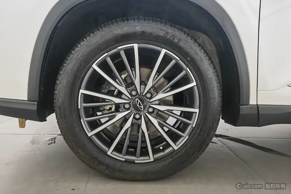 Chery Tiggo 8 Pro Tiggo 8 PRO 2025 290T 2WD Deluxe Edition 2025 — thumbnail 3
