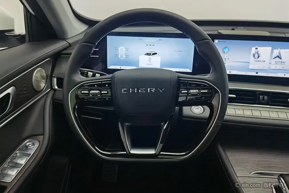 Chery Tiggo 8 Pro Tiggo 8 PRO 2025 290T 2WD Deluxe Edition 2025 — thumbnail 4
