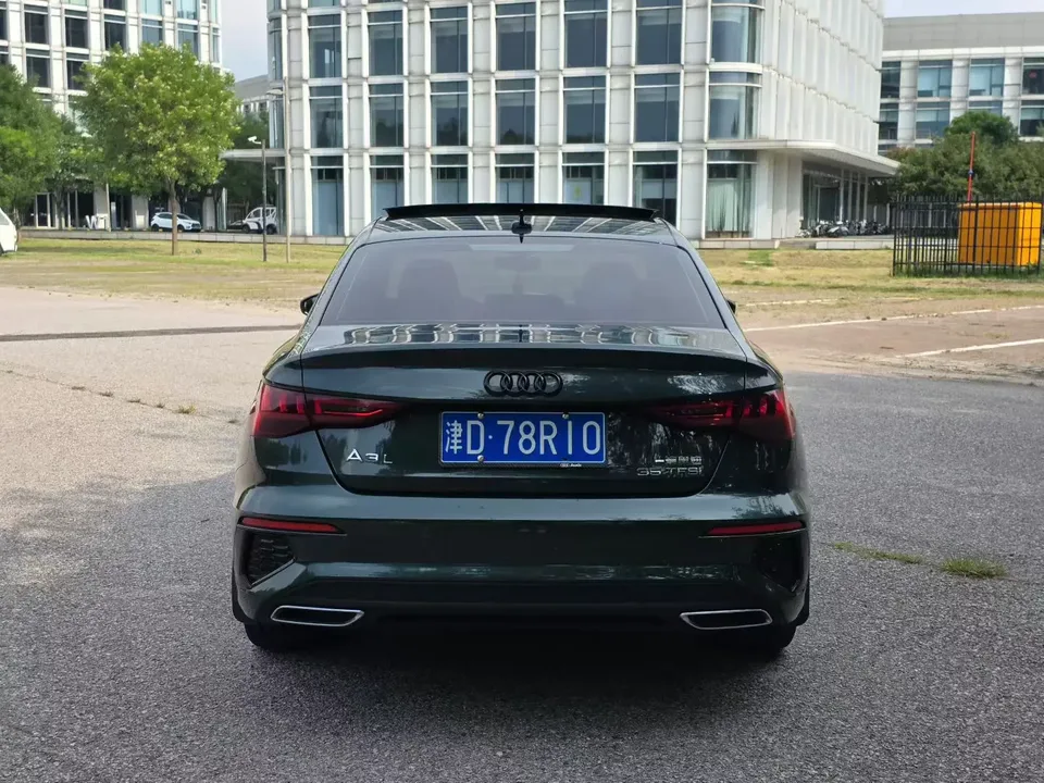 Audi A3 Audi A3 2022 A3L Limousine 35 TFSI Stylish Sports 2022 — thumbnail 4