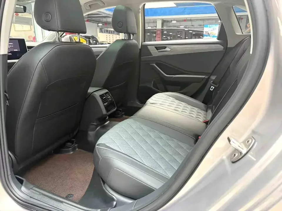 Volkswagen Sagitar Sagitar 2023 280TSI DSG Beyond Edition Plus 2022 — thumbnail 5