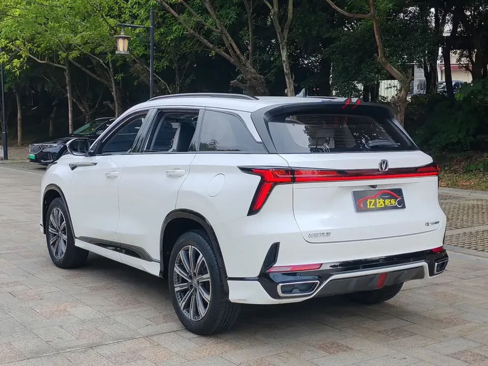 Changan CS75PLUS Changan CS75 PLUS 2023 The third generation 1.5T automatic premium model 2023 — thumbnail 2