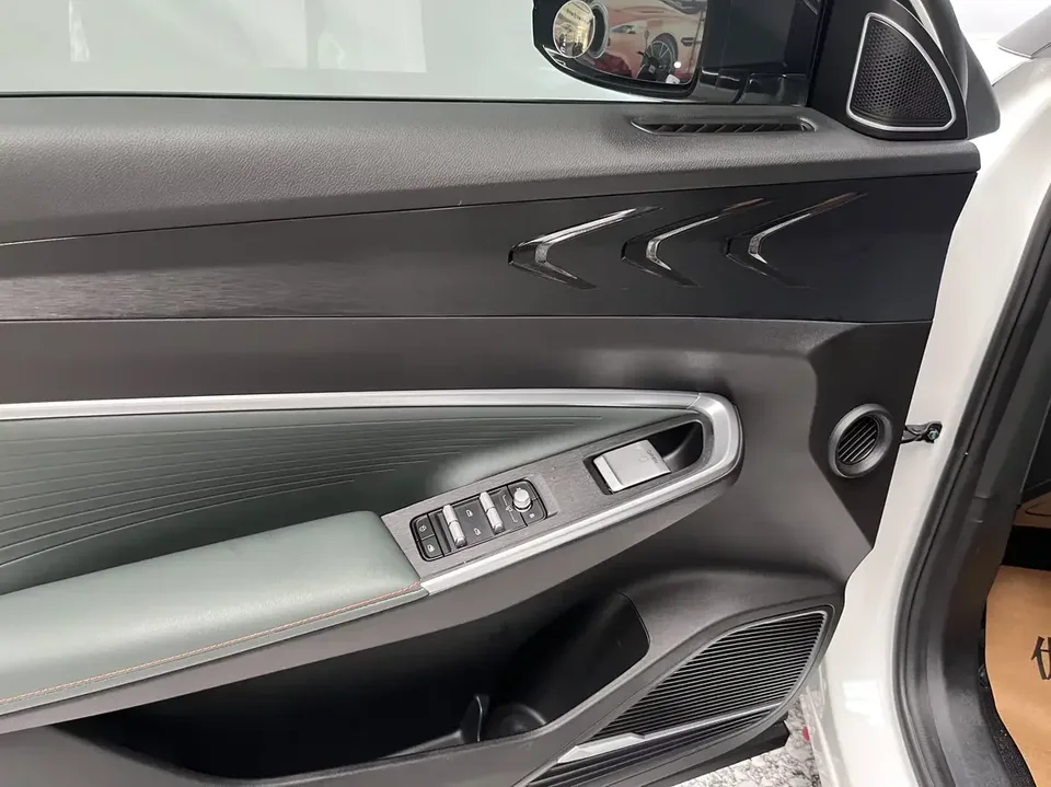 Geely Atlas Boyue 2024 1.5TD Smart Link+ 2024 — thumbnail 3