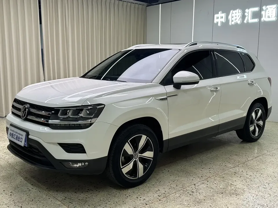 Volkswagen Tharu tuyue 2022 280TSI 2WD Comfort Edition 2022 — photo 1, buy with delivery to Moscow