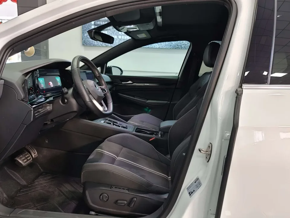 Volkswagen Golf golf 2021 280TSI DSG Pro 2022 — thumbnail 4