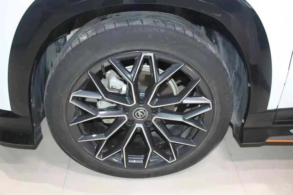 Changan UNI-T Changan UNI-T 2022 1.5T Excellence 2022 — thumbnail 3