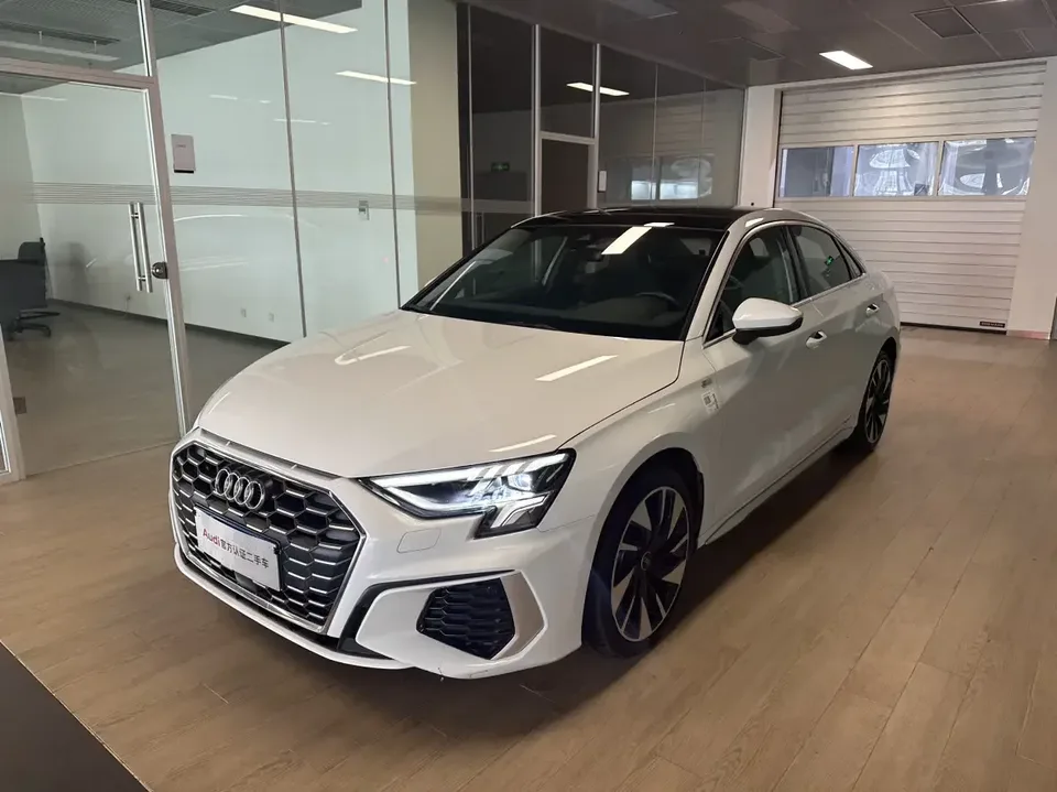 Audi A3 Audi A3 2024 A3L Limousine 35 TFSI Stylish Sports 2024 — photo 1, buy with delivery to Moscow