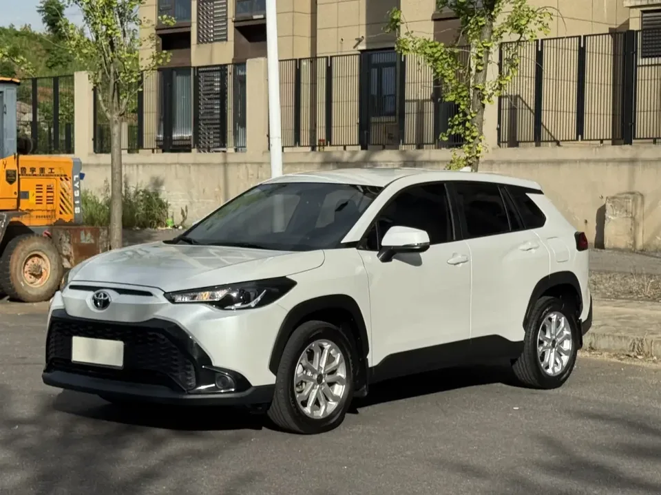 Toyota Frontlander Fenglanda 2024 2.0L CVT Elite Edition 2024 — photo 1, buy with delivery to Moscow