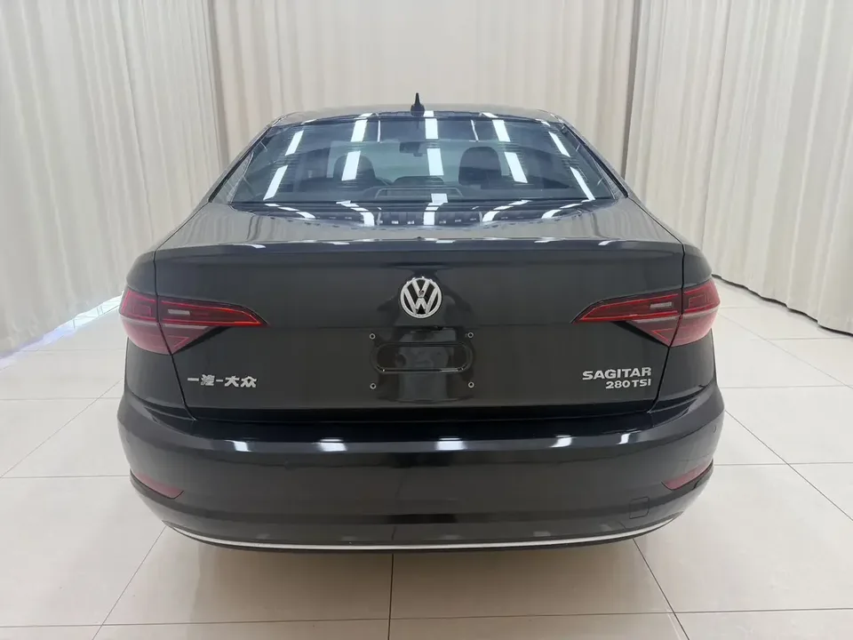 Volkswagen Sagitar Sagitar 2021 280TSI DSG Beyond Edition 2022 — thumbnail 2