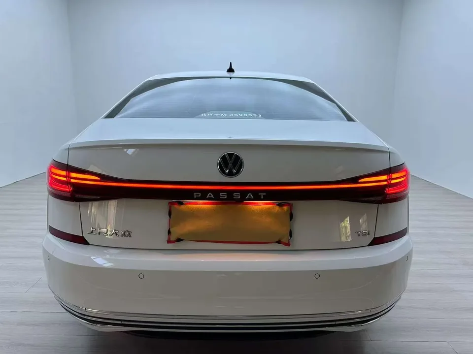 Volkswagen Passat Passat 2023 Modified 280TSI Elite Edition 2023 — thumbnail 2
