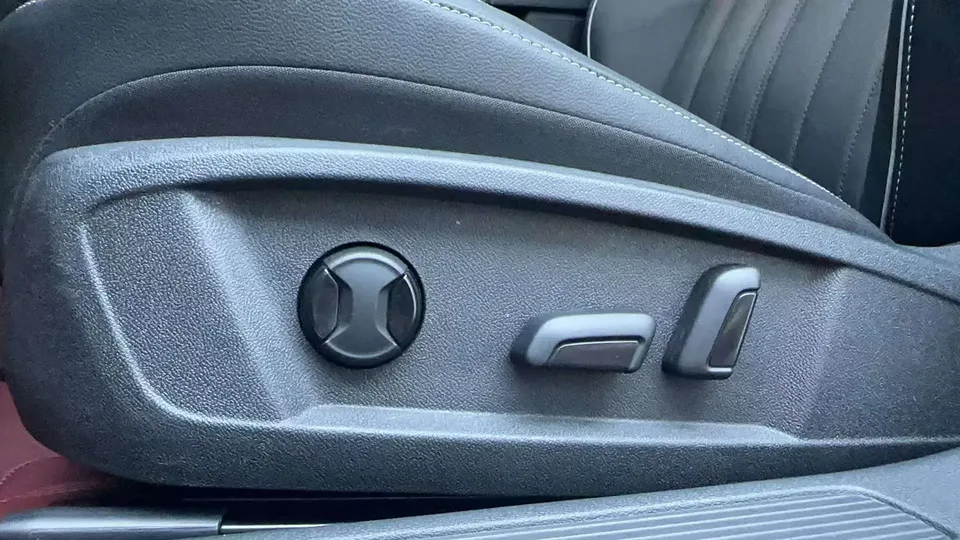 Volkswagen Passat Passat 2023 Modified 280TSI Elite Edition 2023 — thumbnail 5