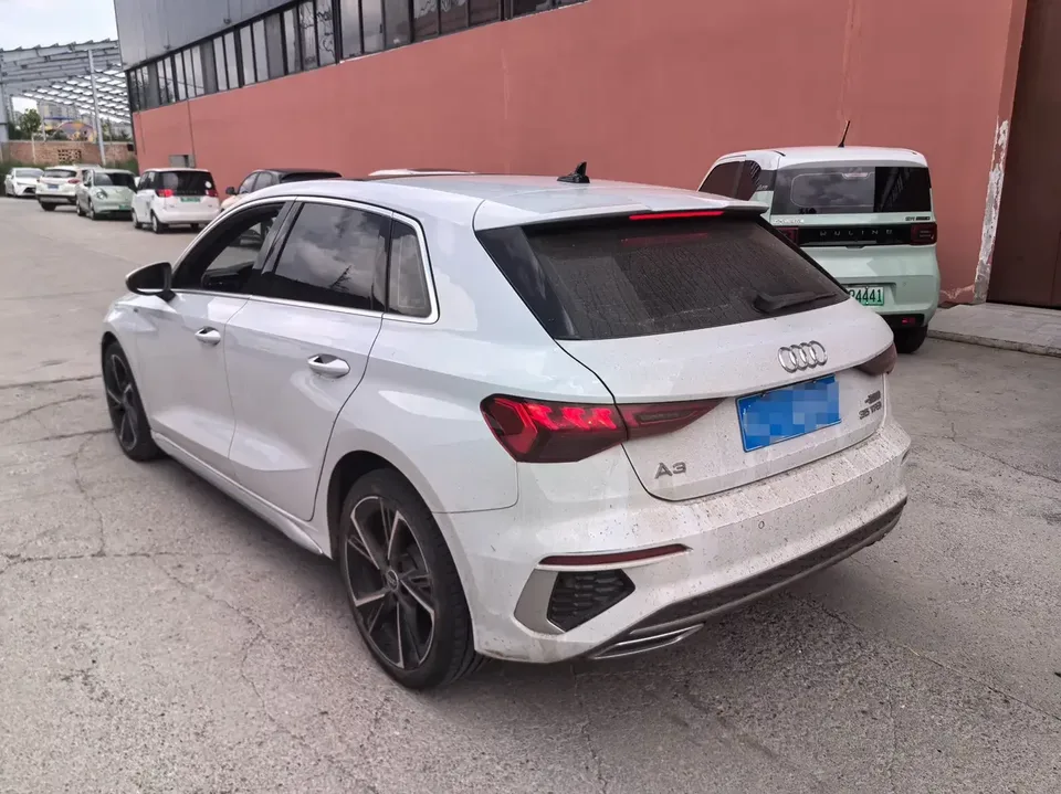Audi A3 Audi A3 2022 Sportback 35 TFSI Stylish and Elegant 2022 — thumbnail 4