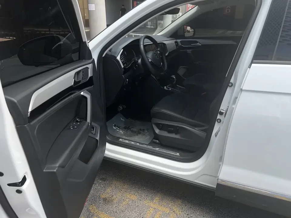 Volkswagen Tayron Tanyue 2022 280TSI 2WD Luxury Smart Edition 2022 — thumbnail 5